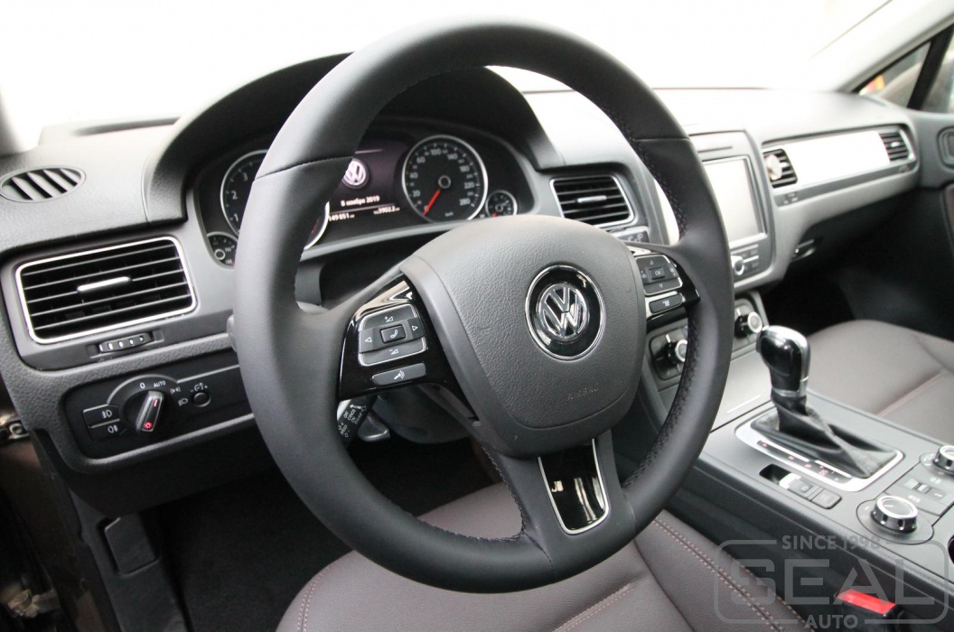 Touareg перетяжка салона