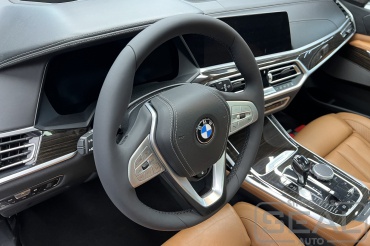 BMW 7   