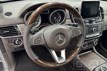 Mercedes GLE   