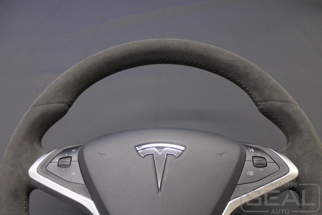 Аксессуары для tesla