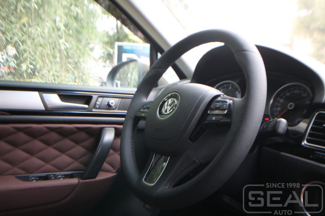Touareg перетяжка салона