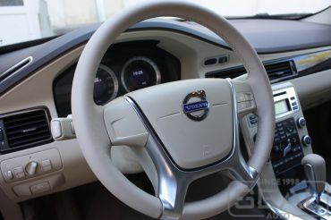 Volvo S80 II     