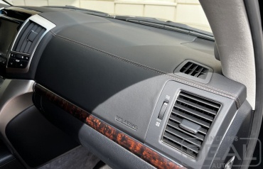 Toyota Land Cruiser 200     